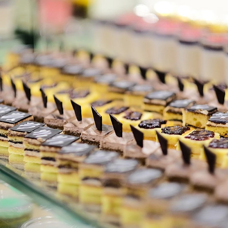 Les secrets de la chèvre saanen : un trésor laitier