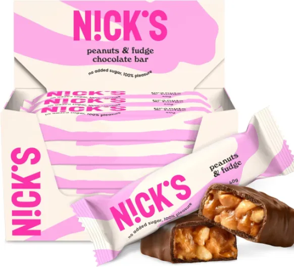 NICKS Barre Keto Peanuts n Fudge, Chocolat Caramel Cacahuètes Sans Sucre Ajouté, Sans Gluten, Sans Huile de Palme - 175 Calories, 4,1g Glucides nets, 5g Proteine, Lowcarb (15 Barres x 40g) Peanuts & fudge 40 g (Lot de 15)