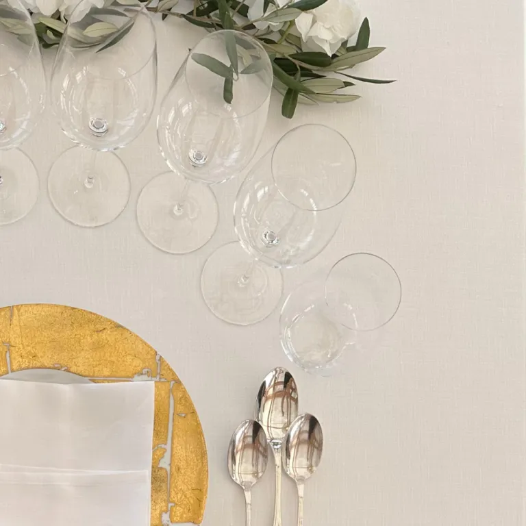L’art de choisir ses verres à vin : un guide pour sublimer chaque dégustation