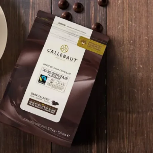 Test Callebaut Chocolat noir 70,5% : le gros sac de chocolat qui tient bien la route en pâtisserie