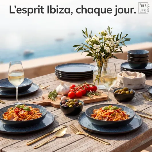 Pure Living Service de table 24 pièces pour 6 personnes – Beau service de table en grès de style méditerranéen pour 6 personnes – Passe au lave-vaisselle et au micro-ondes – Service de pour 6 Bleu Gris Set de 24 pièces